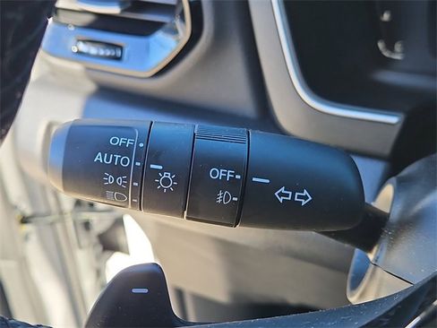 Used 2025 Honda Pilot Elite image 24