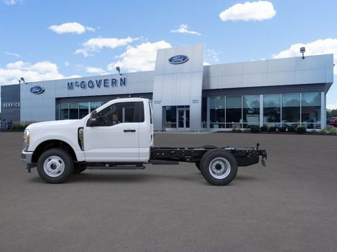 New 2026 Ford F350 XL w/ XL Chrome Package AWD/4WD image 34