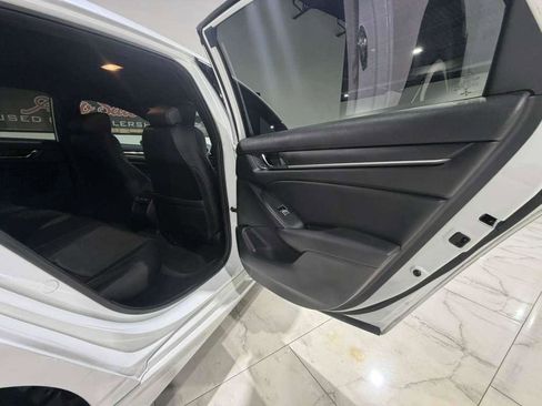 Used 2022 Honda Accord Sport image 15