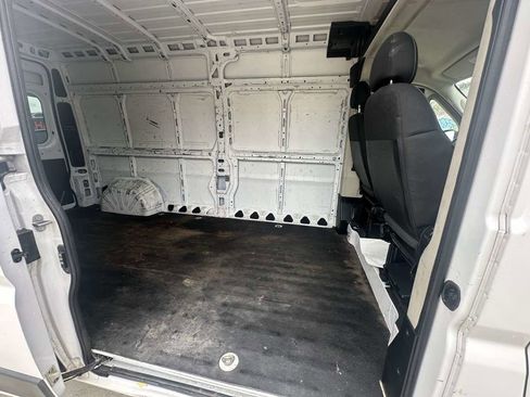 Used 2021 RAM ProMaster 2500 image 12