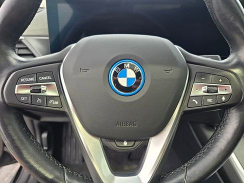 Used 2023 BMW i4 eDrive35 w/ Premium Package image 21