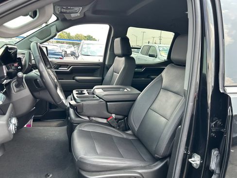 Used 2022 GMC Sierra 1500 SLT AWD/4WD image 18