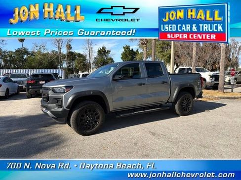 Used 2024 Chevrolet Colorado Trail Boss w/ Technology Package image 3