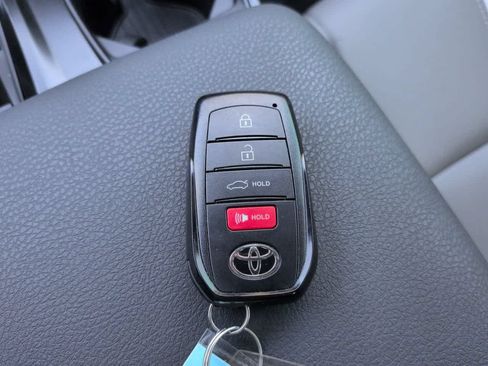 Used 2026 Toyota Camry SE FWD image 26