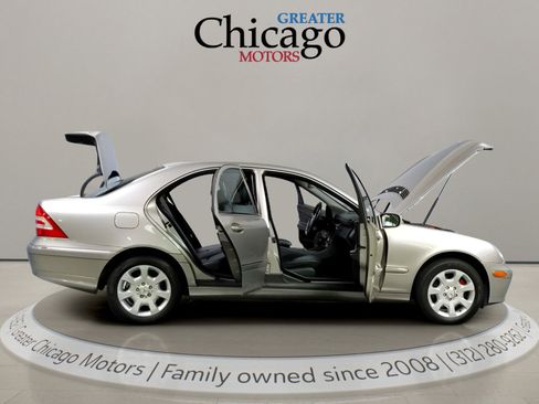 Used 2005 Mercedes-Benz C 320 4MATIC Sedan image 5