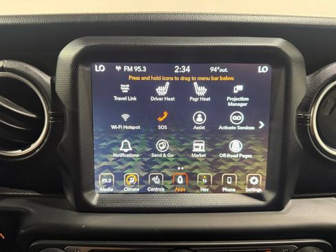 Used 2019 Jeep Wrangler Unlimited Sahara w/ Uconnect 4C Nav & Sound Group AWD/4WD image 29