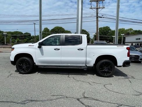 Used 2024 Chevrolet Silverado 1500 Custom Trail Boss AWD/4WD image 9