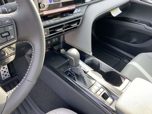 New 2026 Toyota Camry SE image 22