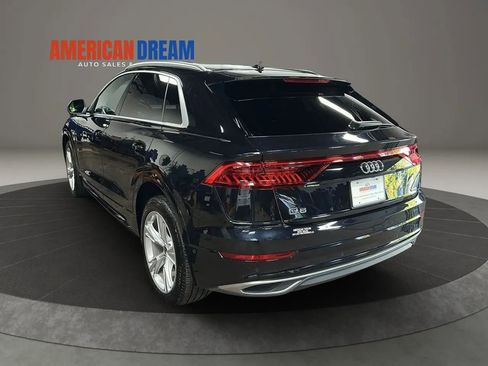 Used 2021 Audi Q8 Premium Plus w/ Premium Plus Package AWD/4WD image 3