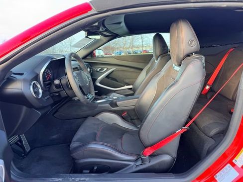 Used 2018 Chevrolet Camaro ZL1 image 7