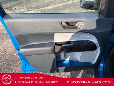 Used 2025 Ford Maverick XLT FWD image 10