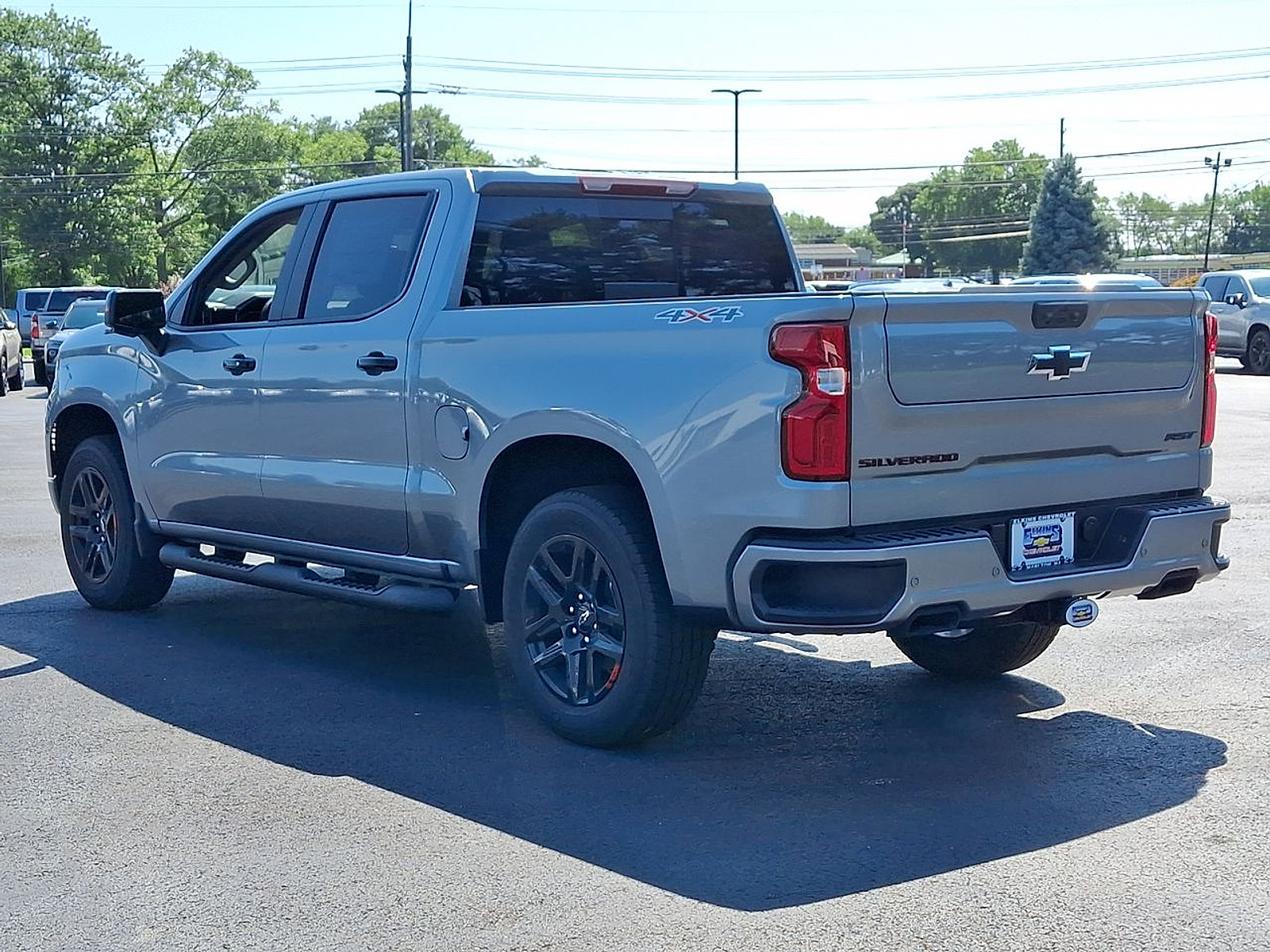 New 2026 Chevrolet Silverado 1500 RST w/ Redline Edition AWD/4WD image 11
