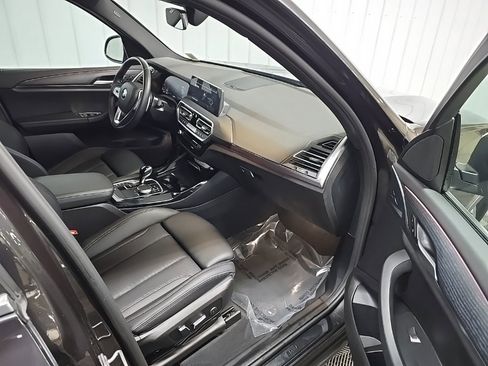 Used 2024 BMW X3 xDrive30i w/ Convenience Package image 16