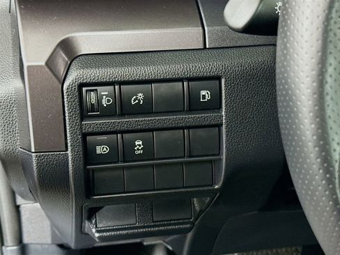 Certified 2025 Toyota 4Runner SR5 image 10