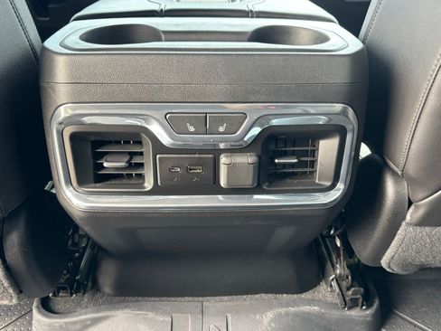 Used 2019 Chevrolet Silverado 1500 High Country AWD/4WD image 18