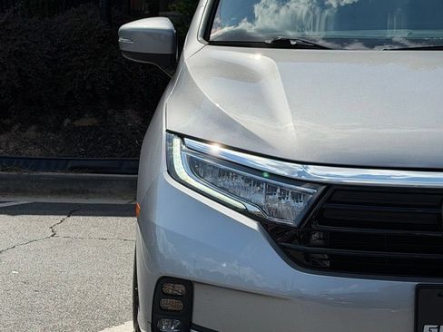 Used 2023 Honda Odyssey EX-L image 4