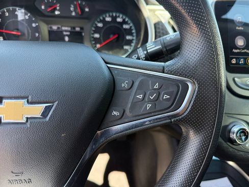 Used 2025 Chevrolet Malibu LT FWD image 25
