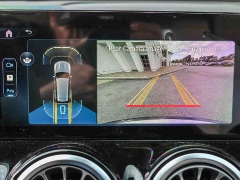 New 2026 Mercedes-Benz GLB 250 4MATIC image 26