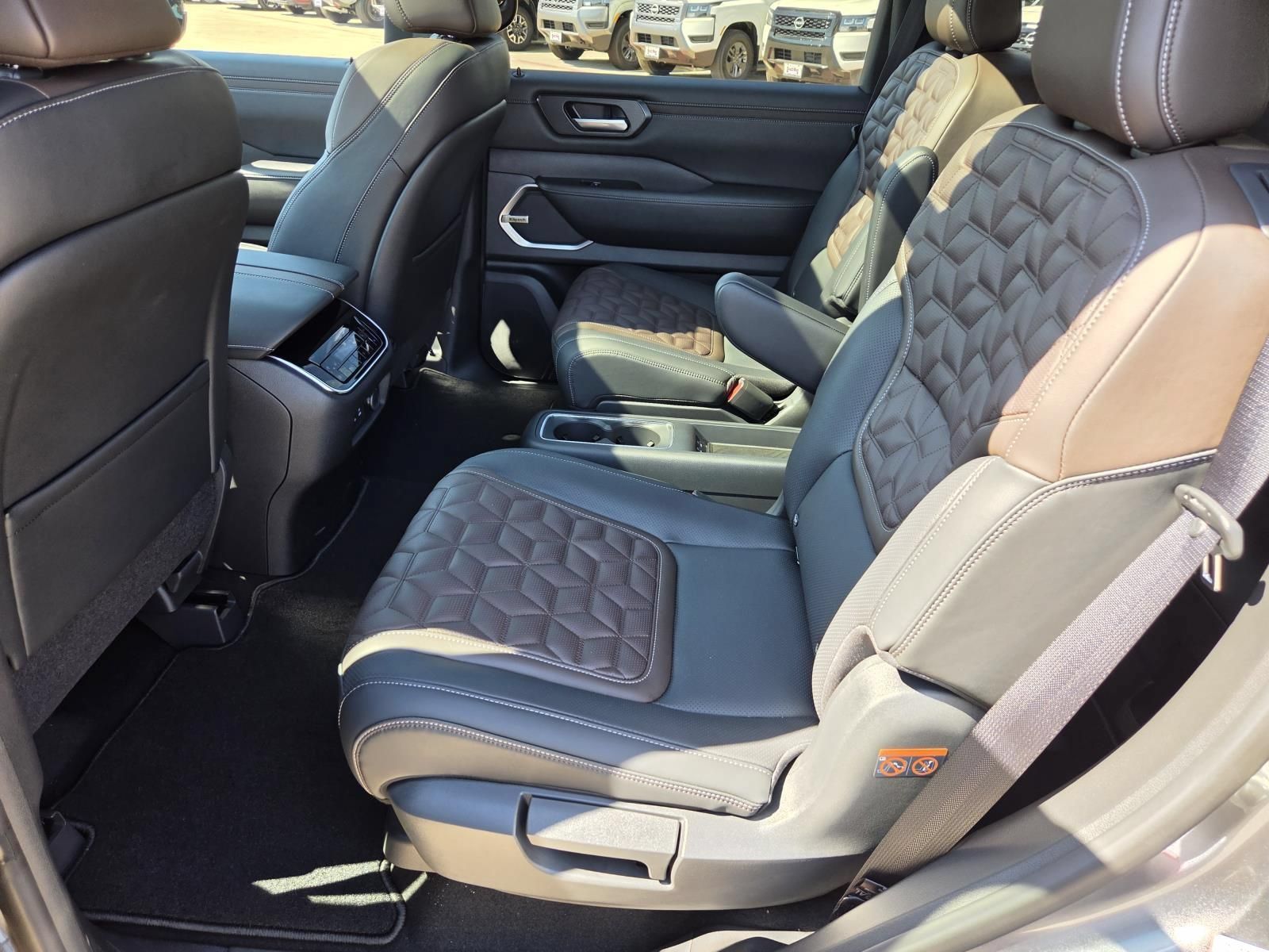 New 2026 Nissan Armada Platinum Reserve AWD/4WD image 16