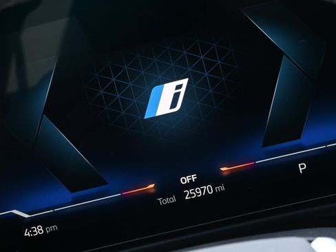 Certified 2023 BMW i4 eDrive35 w/ Premium Package image 40