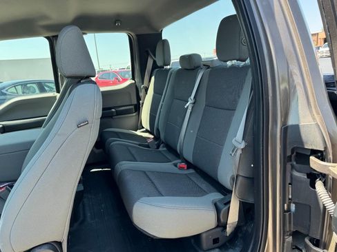 Used 2018 Ford F150 XL w/ Equipment Group 101A Mid AWD/4WD image 10