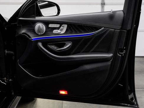 Used 2019 Mercedes-Benz E 63 AMG S image 58