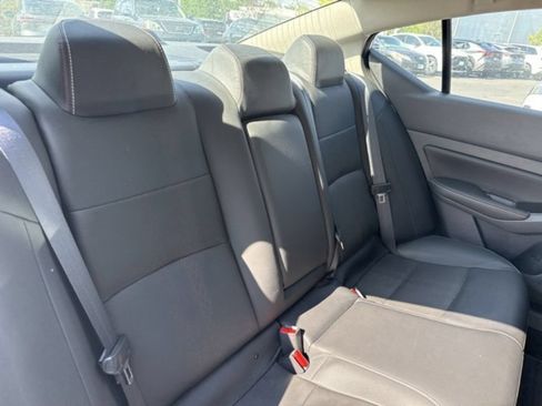 Used 2023 Nissan Altima 2.5 SR w/ SR Premium Package AWD/4WD image 8