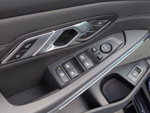 Used 2023 BMW M3 w/ Executive Package RWD image 15