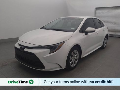 Used 2024 Toyota Corolla LE FWD image 1