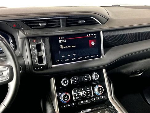 Used 2024 GMC Yukon Denali image 5