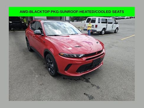 Used 2024 Dodge Hornet R/T Plus w/ R/T Blacktop Package AWD/4WD image 1