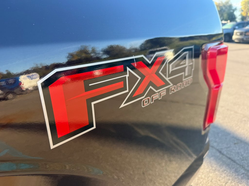 Used 2018 Ford F150 Lariat AWD/4WD image 12