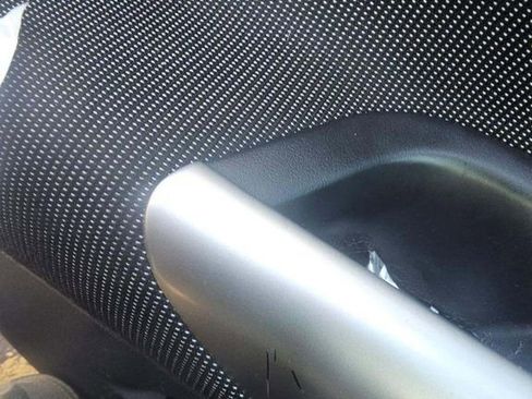 Used 2019 Nissan Kicks SV image 14