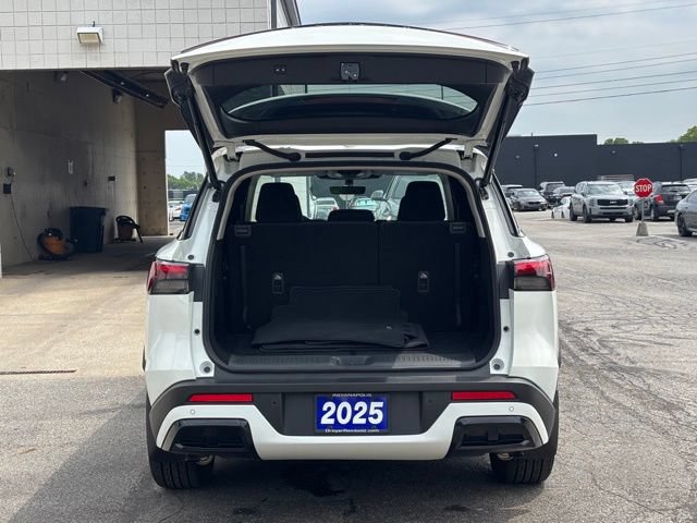 Used 2025 INFINITI QX60 Pure AWD/4WD image 33