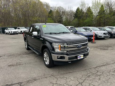 Used 2019 Ford F150 Lariat AWD/4WD image 9