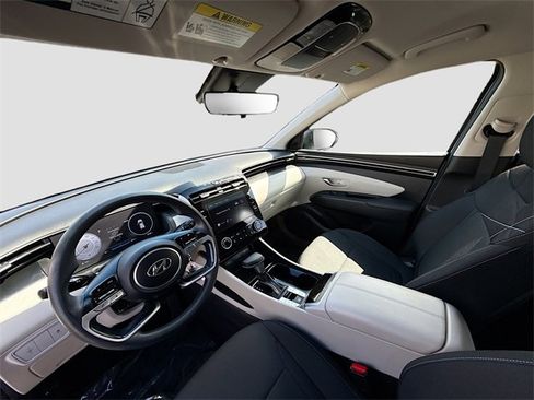 Certified 2024 Hyundai Tucson SE image 20