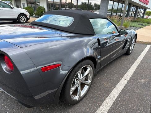 Used 2010 Chevrolet Corvette Grand Sport w/ Preferred Equipment Group RWD image 3