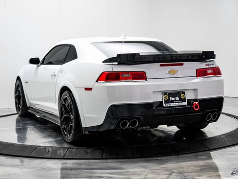 Used 2015 Chevrolet Camaro Z/28 image 9