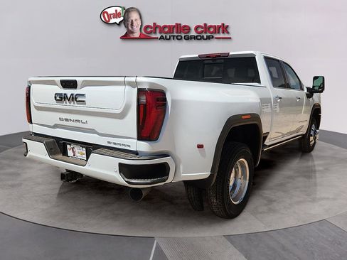 New 2026 GMC Sierra 3500 Denali Ultimate AWD/4WD image 5