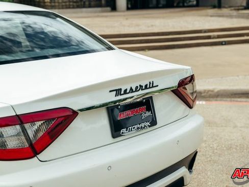 Used 2013 Maserati GranTurismo Sport image 31