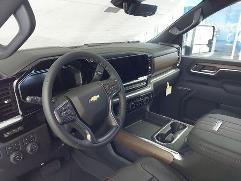 New 2026 Chevrolet Silverado 3500 High Country w/ High Country Premium Package AWD/4WD image 2