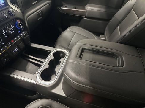 Used 2022 Chevrolet Silverado 1500 LTZ w/ LTZ Premium Package image 30