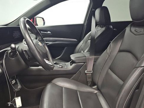Used 2024 Cadillac XT4 Premium Luxury AWD/4WD image 7