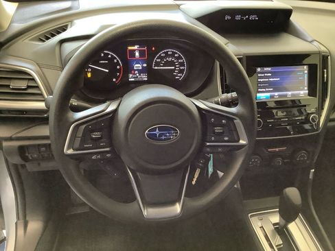 Used 2021 Subaru Forester AWD/4WD image 9