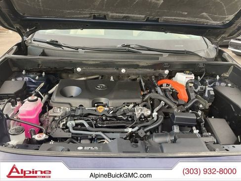 Used 2022 Toyota RAV4 XLE image 20