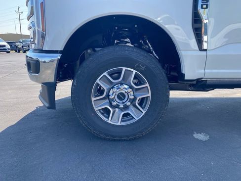 New 2026 Ford F250 Lariat image 16