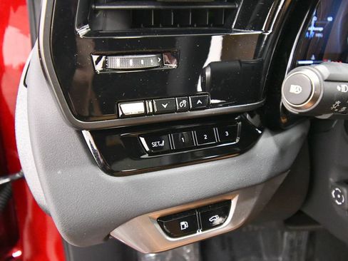 Used 2025 Lexus RX 350 Premium w/ Accessory Package (Z1) AWD/4WD image 20