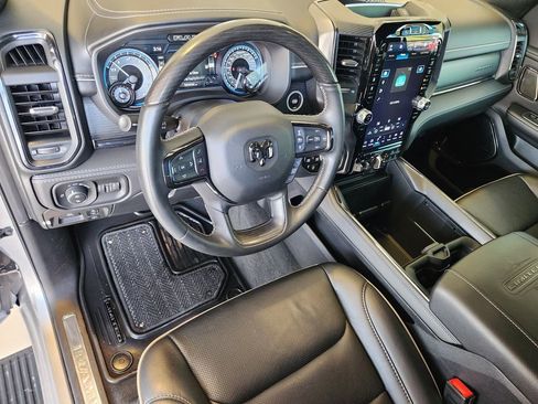 Used 2022 RAM 1500 Limited image 2