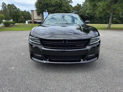 Used 2018 Dodge Charger GT AWD/4WD image 27