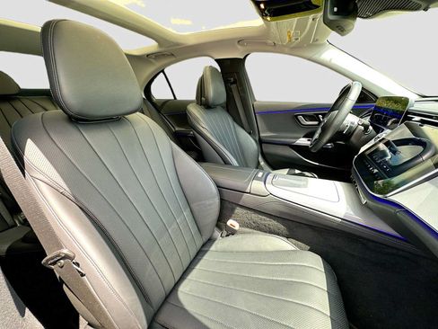 Certified 2025 Mercedes-Benz E 450 4MATIC Sedan image 29